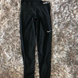 Black Nike Pro Leggings
